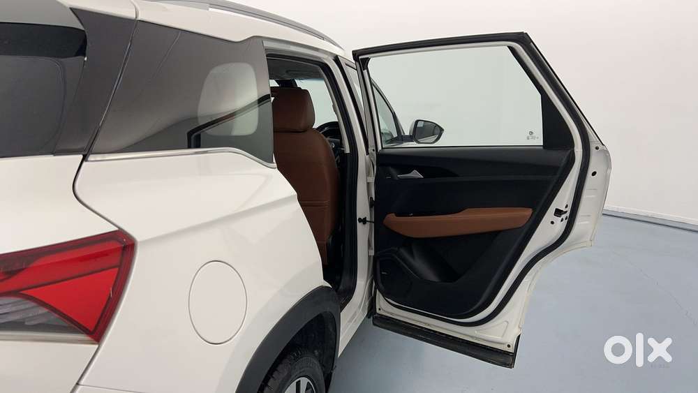 Mg Hector Plus 1.5 Hybrid Sharp Turbo 6 Str, 2021