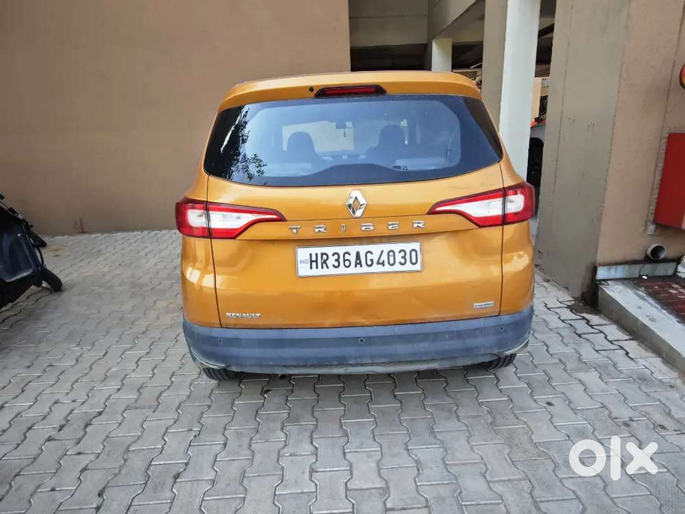 Brand New Condition, 7 Seater Renault Triber 1st Owner
