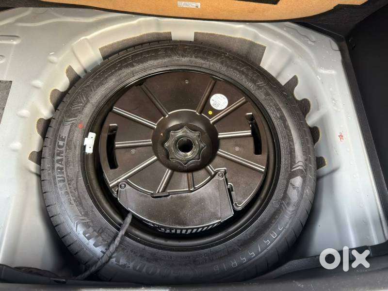 Skoda Kushaq 1.0 Tsi Style At, 2021, Petrol