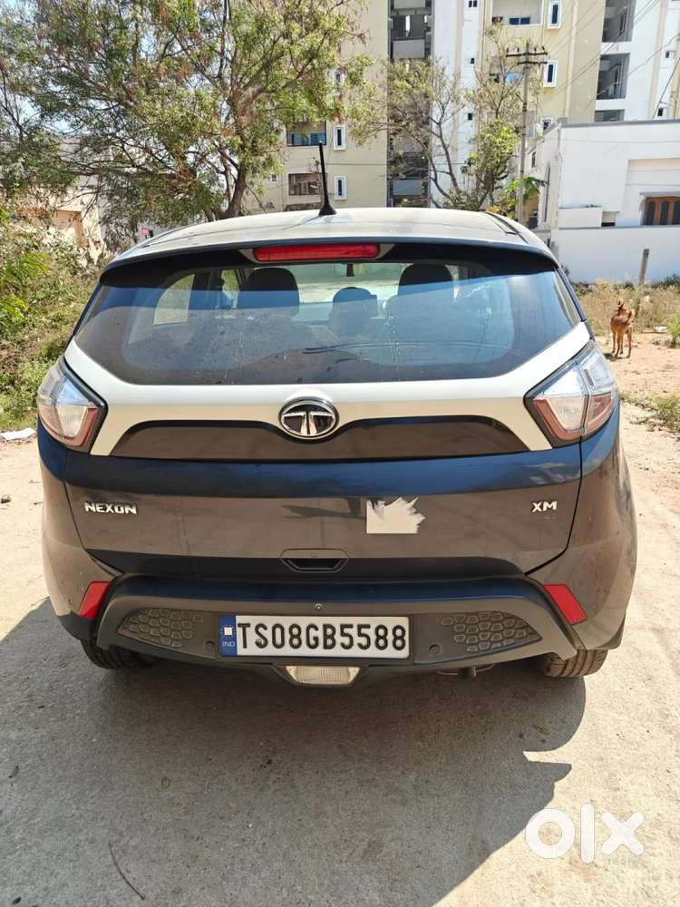 Tata Nexon 1.2 Revotron Xm, 2018, Petrol