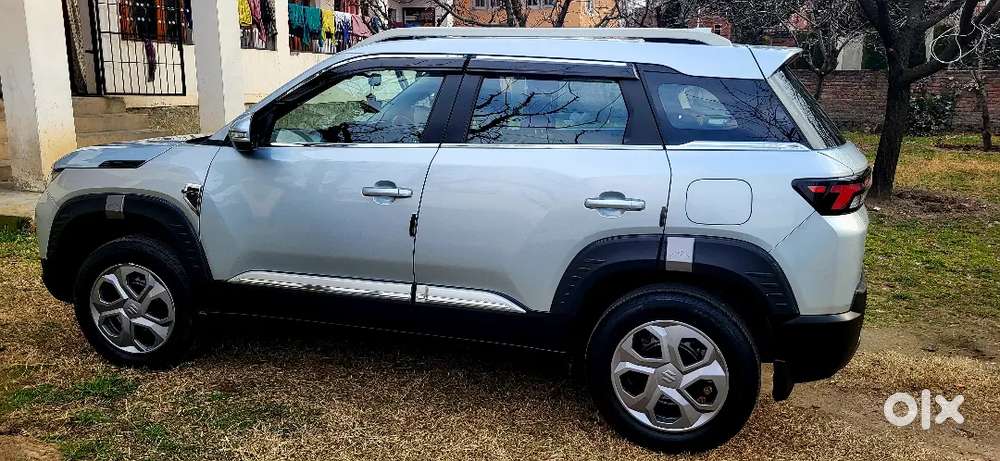 Maruti Suzuki Brezza 2024 Petrol 22000 Km Driven