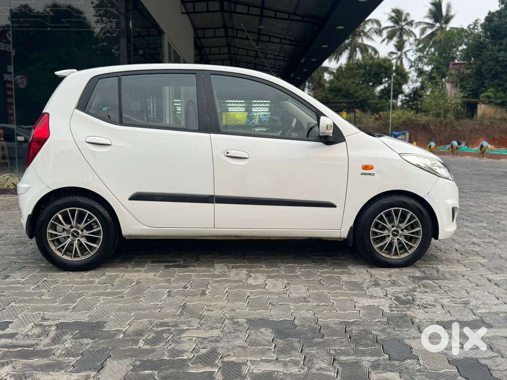 Hyundai I10 Magna O, 2015, Petrol