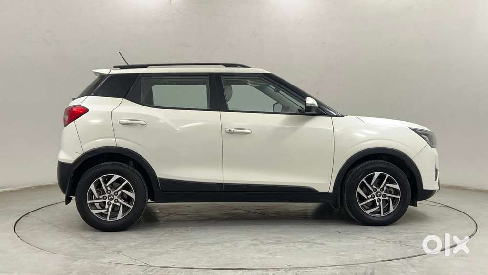 Mahindra Xuv300 W8 Option, 2023, Petrol
