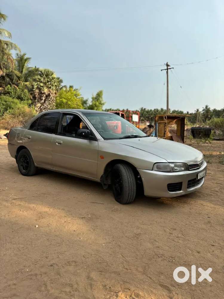 Mitsubishi Lancer 1999