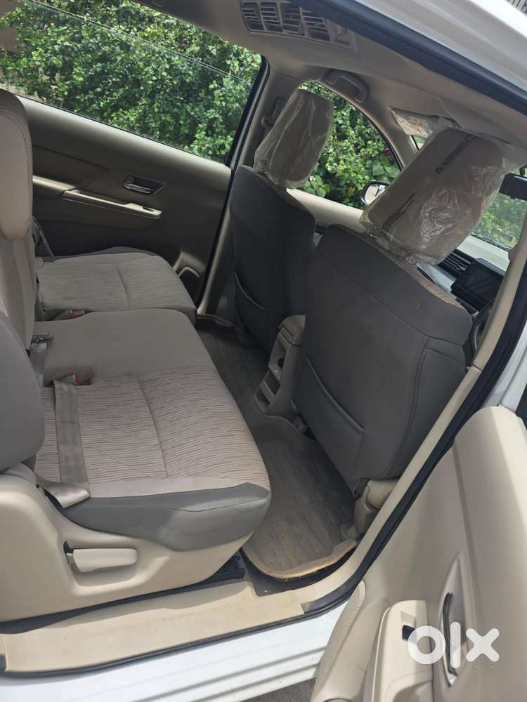 Maruti Suzuki Ertiga 1.5 Zxi Plus Shvs, 2022, Petrol