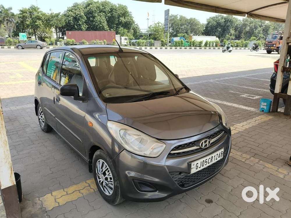 Hyundai Car 2011 Waiting