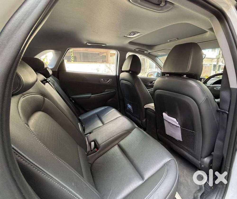 Hyundai Kona Electric Premium Dual Tone, 2023, Electric