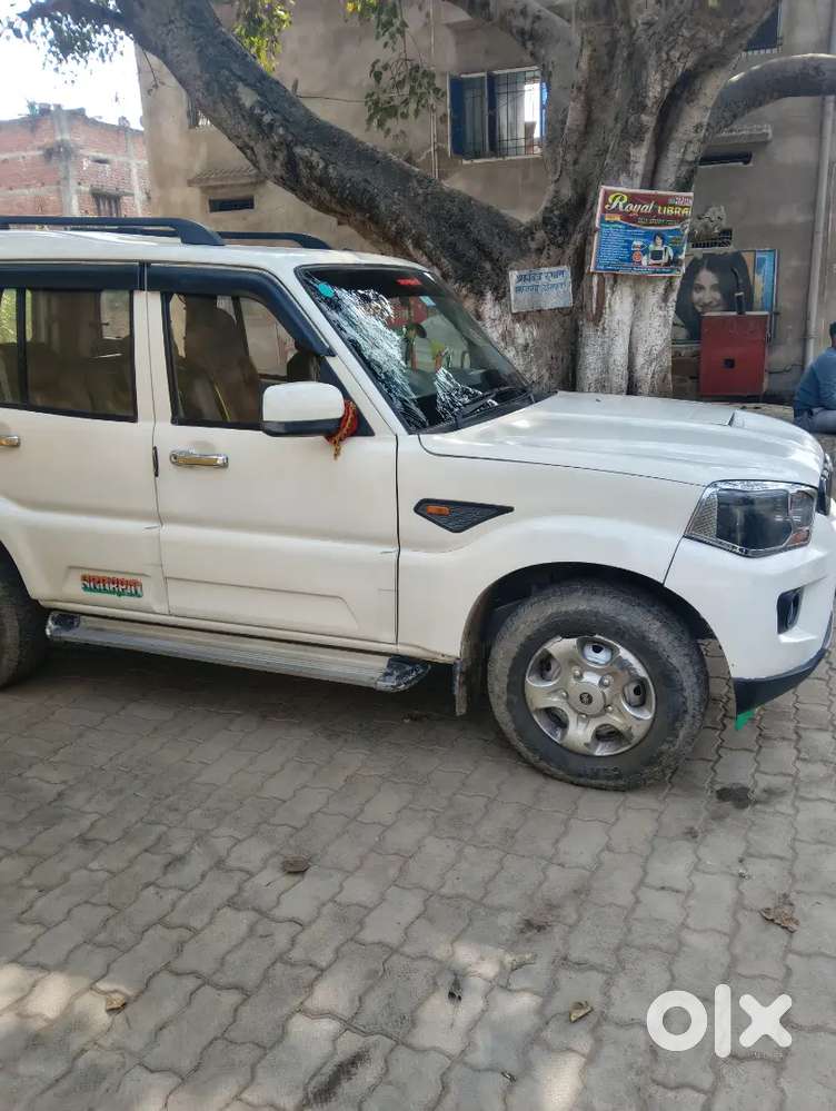 महिंद्रा स्कार्पियो S2