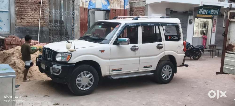 Mahindra Scorpio Diesel 2015