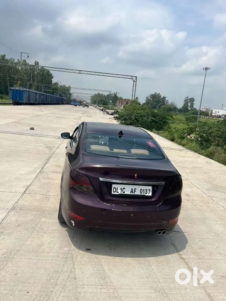 Hyundai Verna 1.6 Sx 2012
