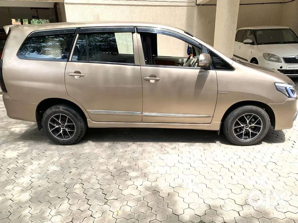 Toyota Innova Less Driven