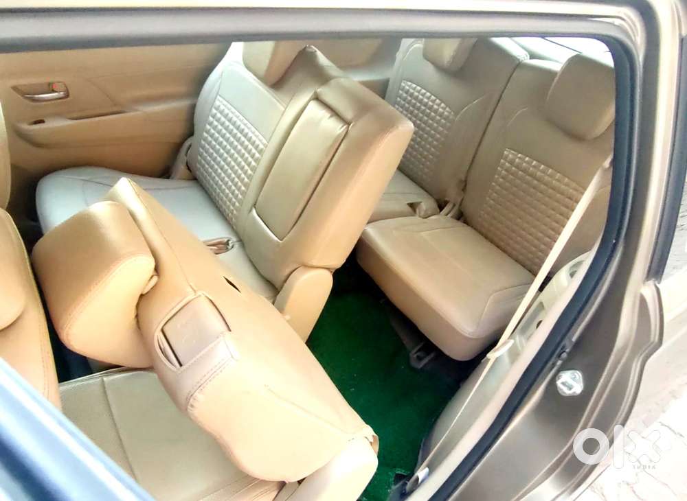 Maruti Suzuki Ertiga 2022-2023 Vxi Cng, 2023, Cng & Hybrids