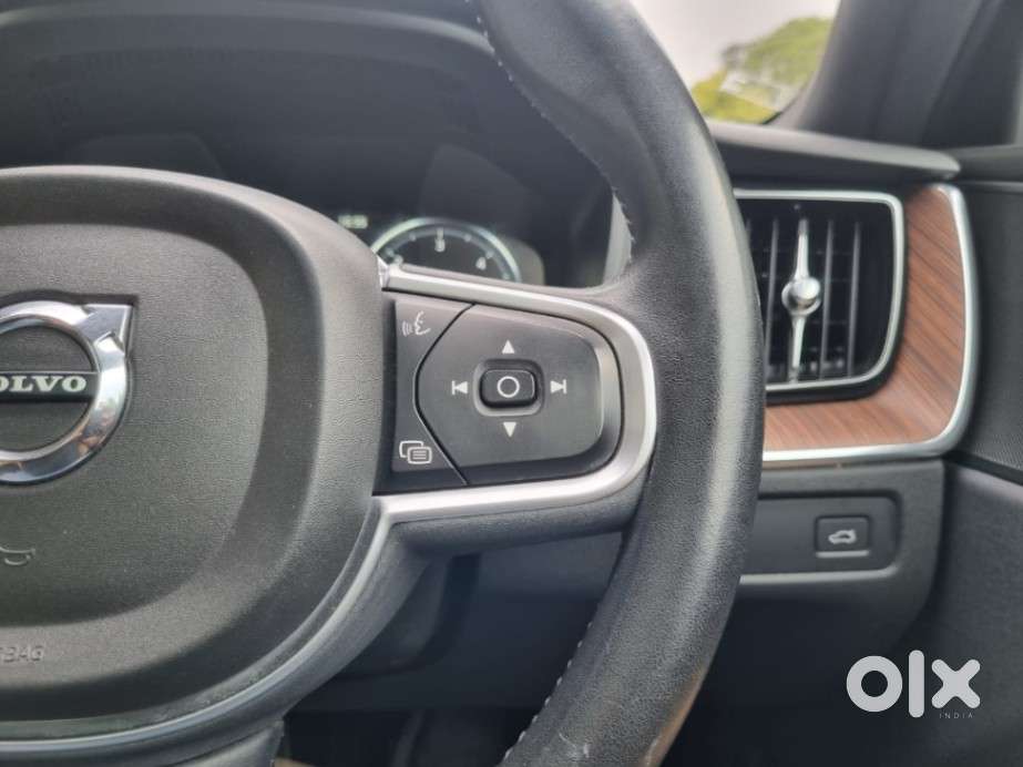 Volvo Xc60 D4 Momentum, 2018, Diesel