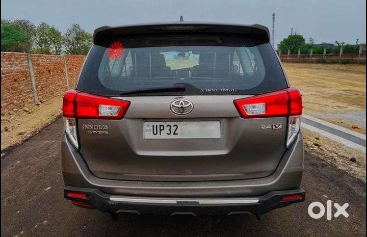 Toyota Innova Crysta 2.4 Vx Mt, 2016, Diesel