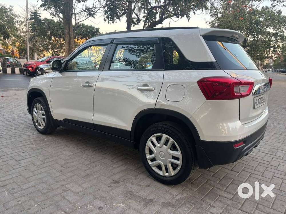 Maruti Suzuki Brezza 1.5 Vxi Smart Hybrid, 2021, Petrol