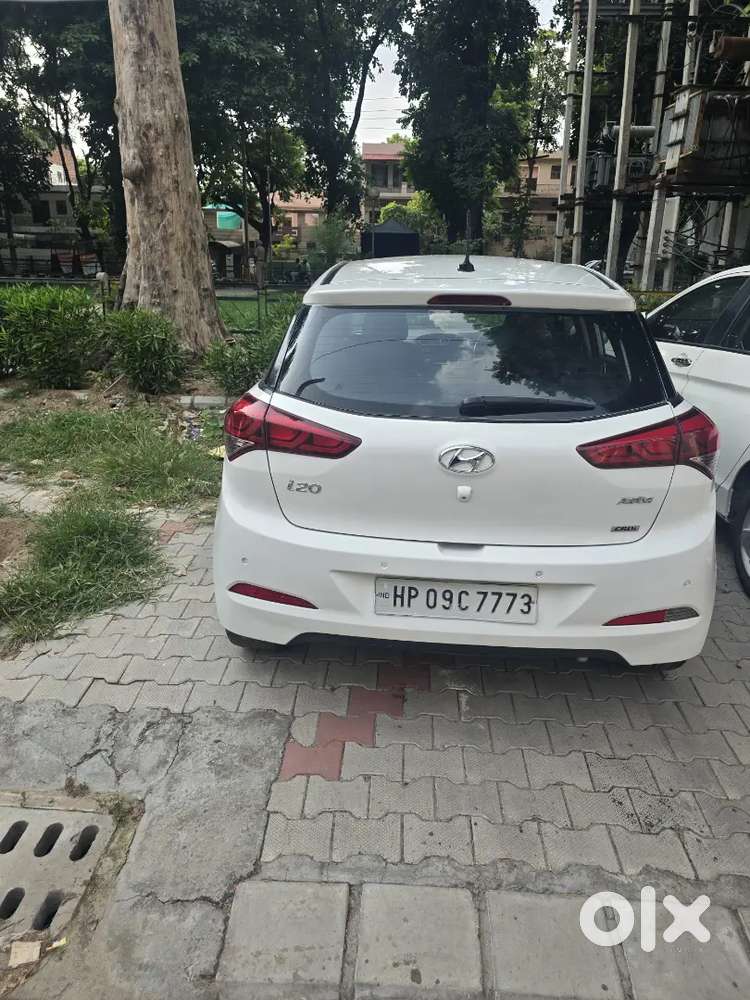 Hyundai I20 Asta 2015 Diesel Top Model Highway  Average  20