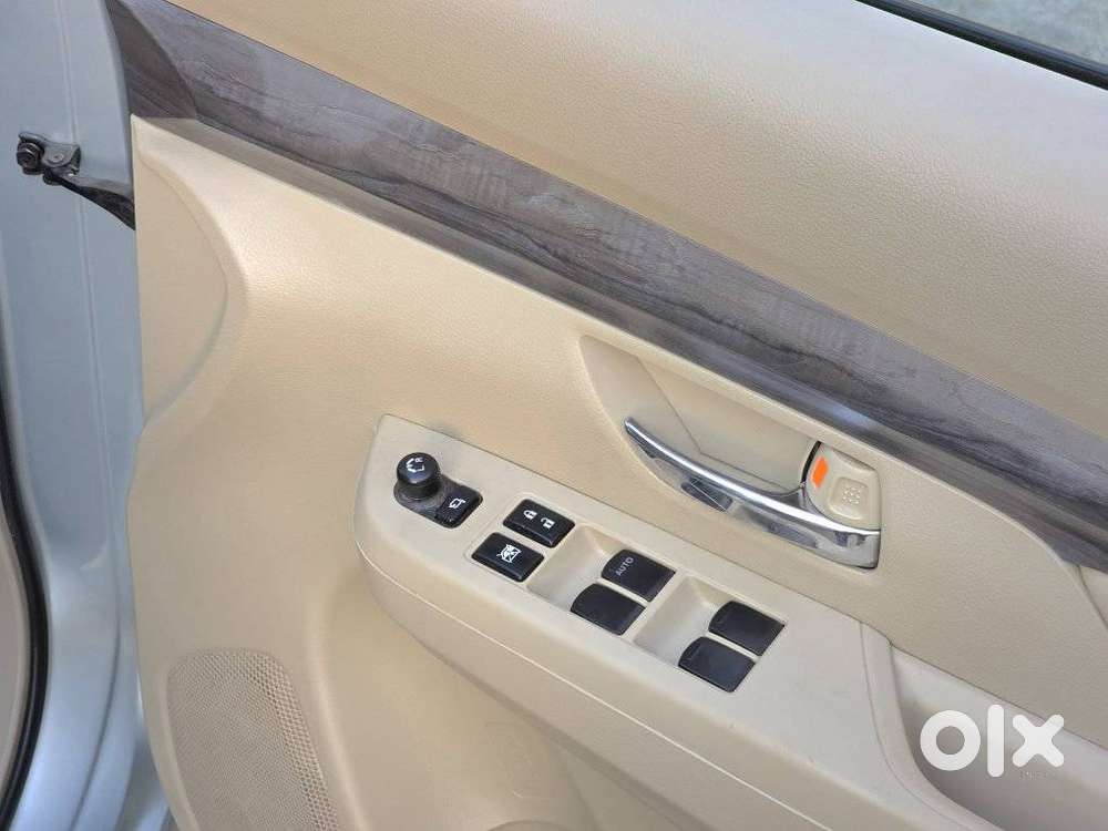 Maruti Suzuki Ertiga Zxi (o) Cng [2022-2023], 2023, Cng & Hybrids