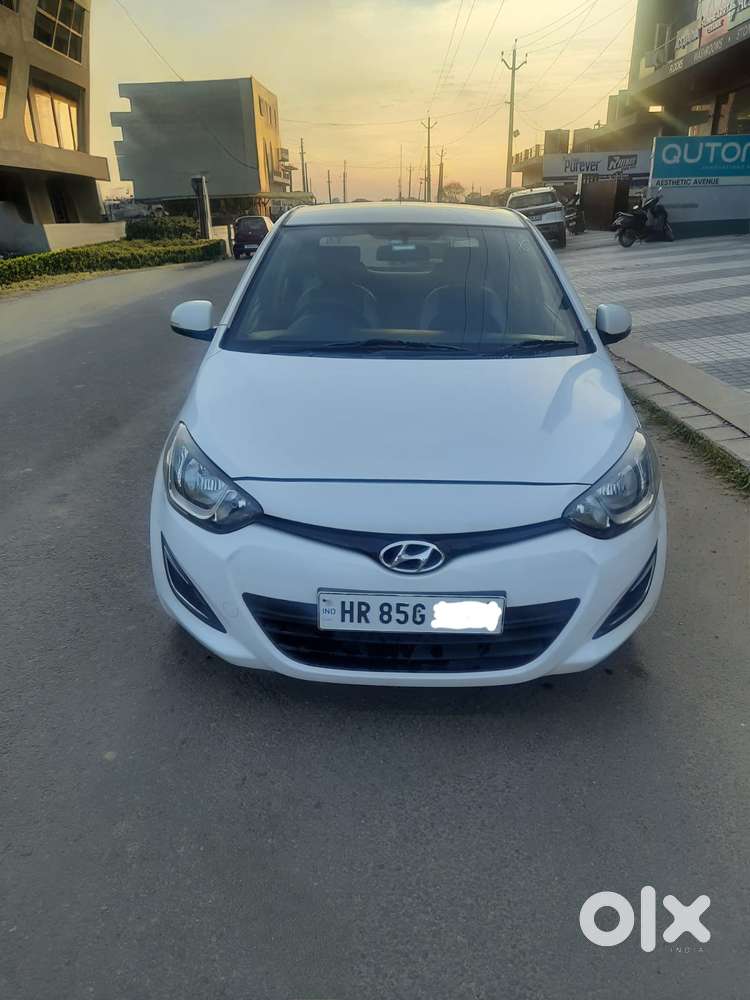 Hyundai I20 2012-2014 Magna Optional 1.2, 2012, Petrol