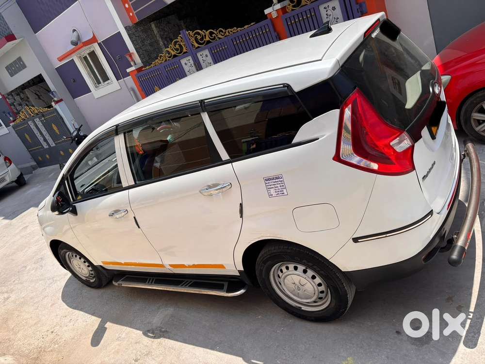 Mahindra Marazzo Diesel 2024