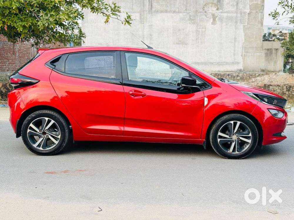 Tata Altroz Xz, 2020, Petrol