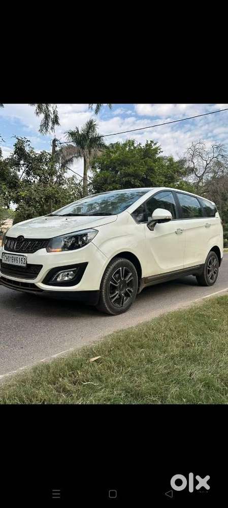 Mahindra Marazzo M8, 2019, Diesel