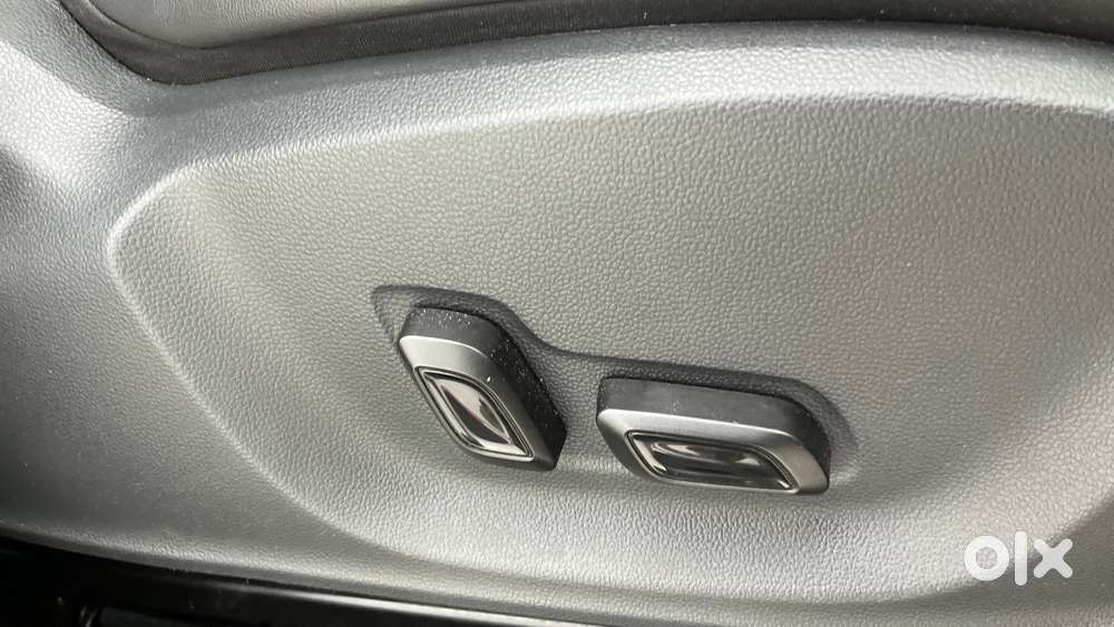 Mg Astor 1.3 Savvy Turbo At S Red, 2023, Petrol