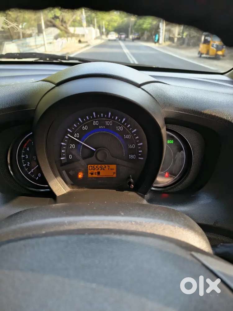 Honda Amaze 2015 Diesel 65900 Km Driven,