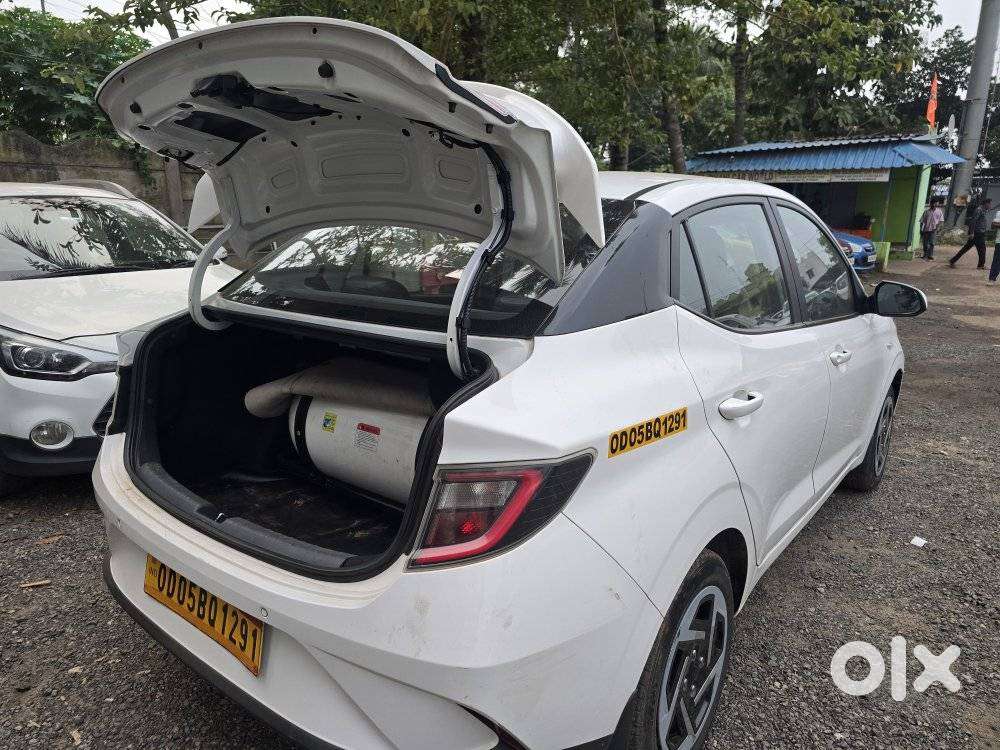 Hyundai Aura Sx 1.2 Cng, 2024, Cng & Hybrids
