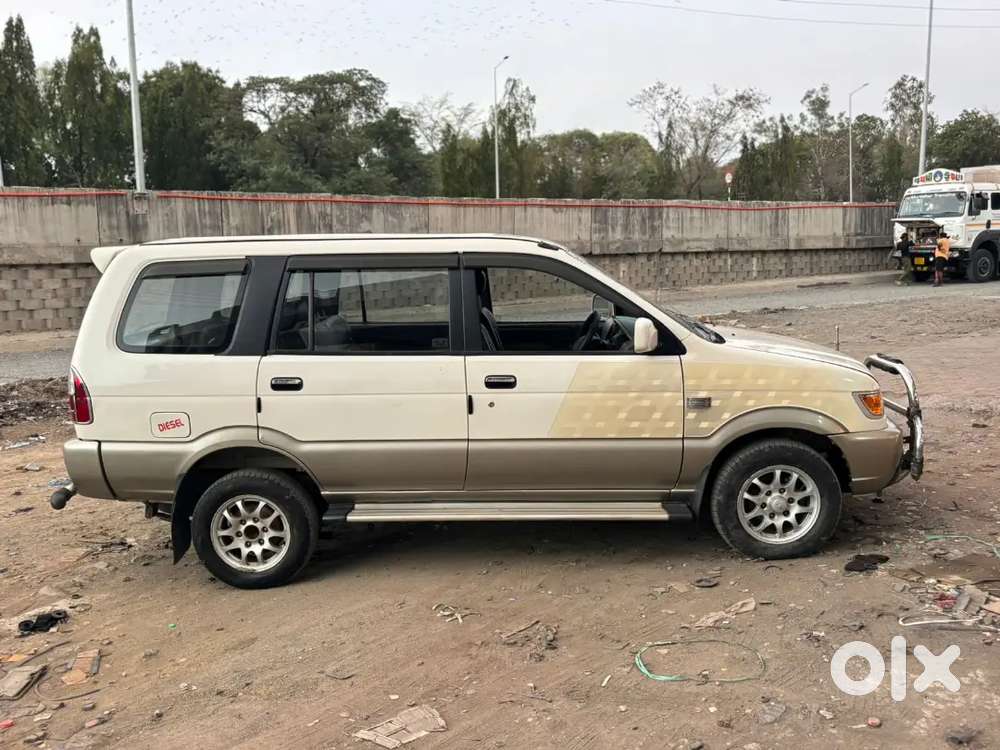 Chevrolet Tavera 2012 Diesel.