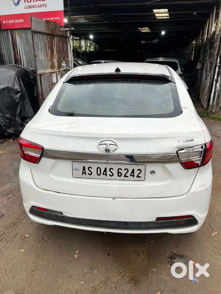 Tata Tigor Xz Petrol 2017