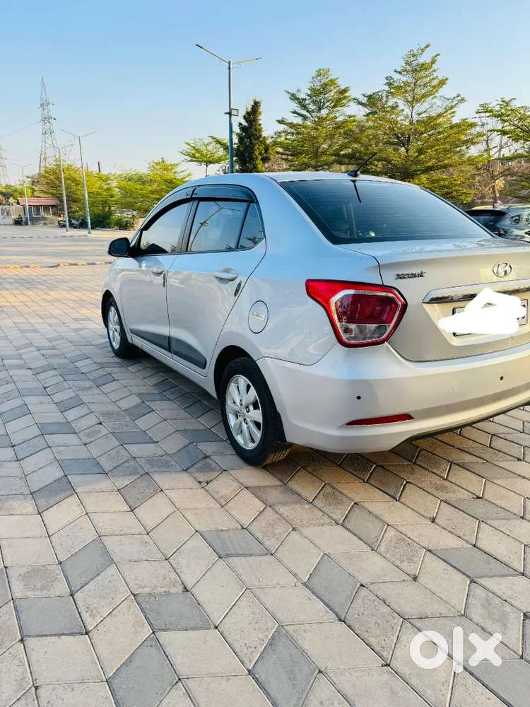 Hyundai Xcent 2014 Petrol Well Maintained