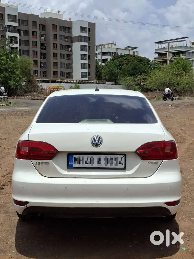 Volkswagen Jetta 2012 Car