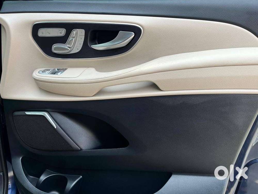 Mercedes-benz V-class 2.1 220 Expression Diesel At, 2020, Diesel