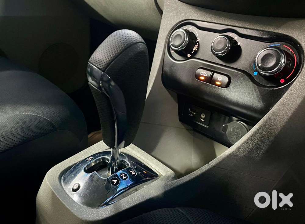 Tata Tiago 1.2 Revotron Xza, 2019, Petrol