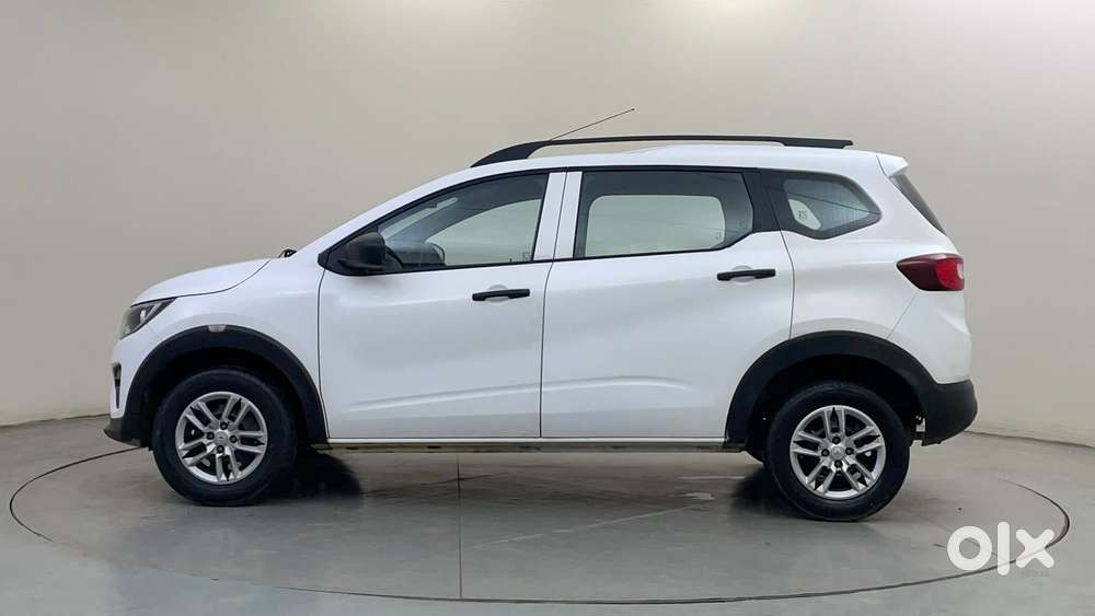 Renault Triber Rxl, 2024, Petrol