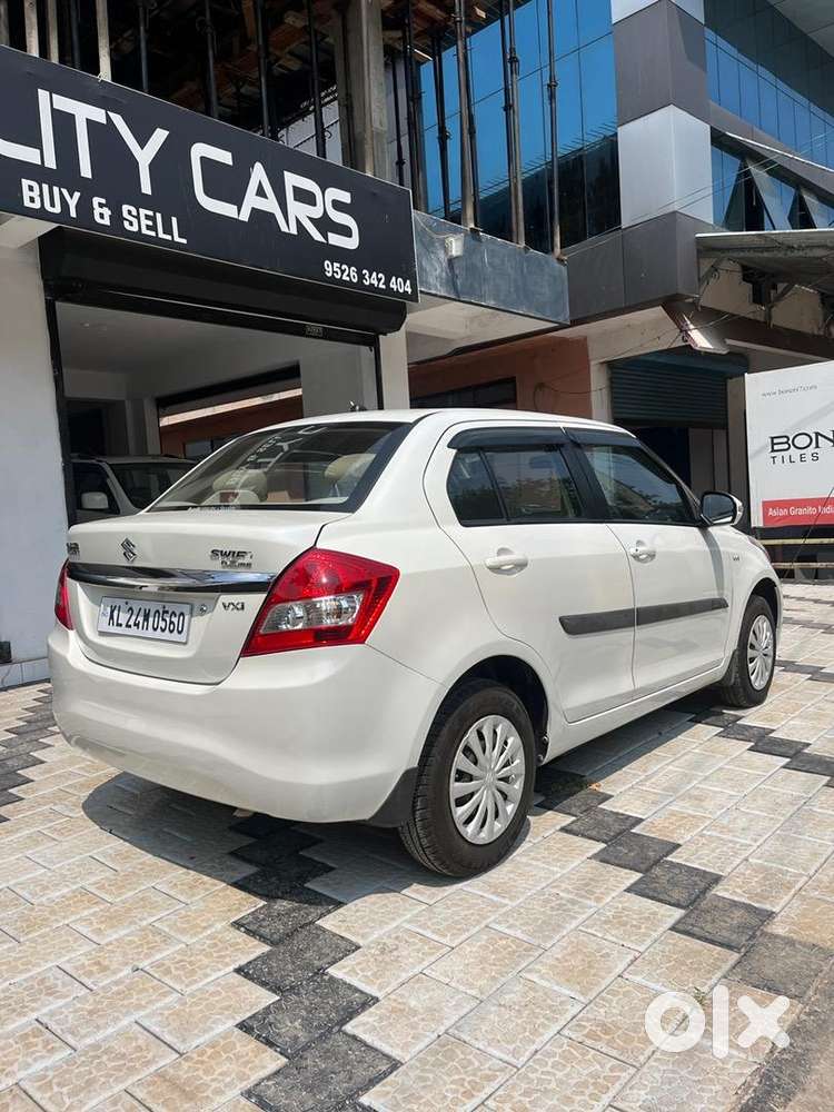 Maruti Suzuki Swift Dzire 2016 Petrol Well Maintained