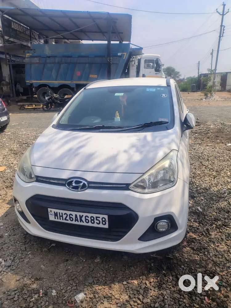 Hyundai Grand I10 2016 Petrol Well Maintained