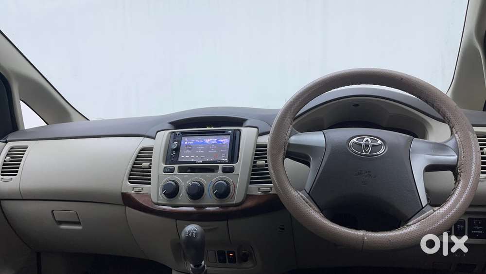 Toyota Innova 2.5 Gx (diesel) 7 Seater Bs Iv, 2013, Diesel