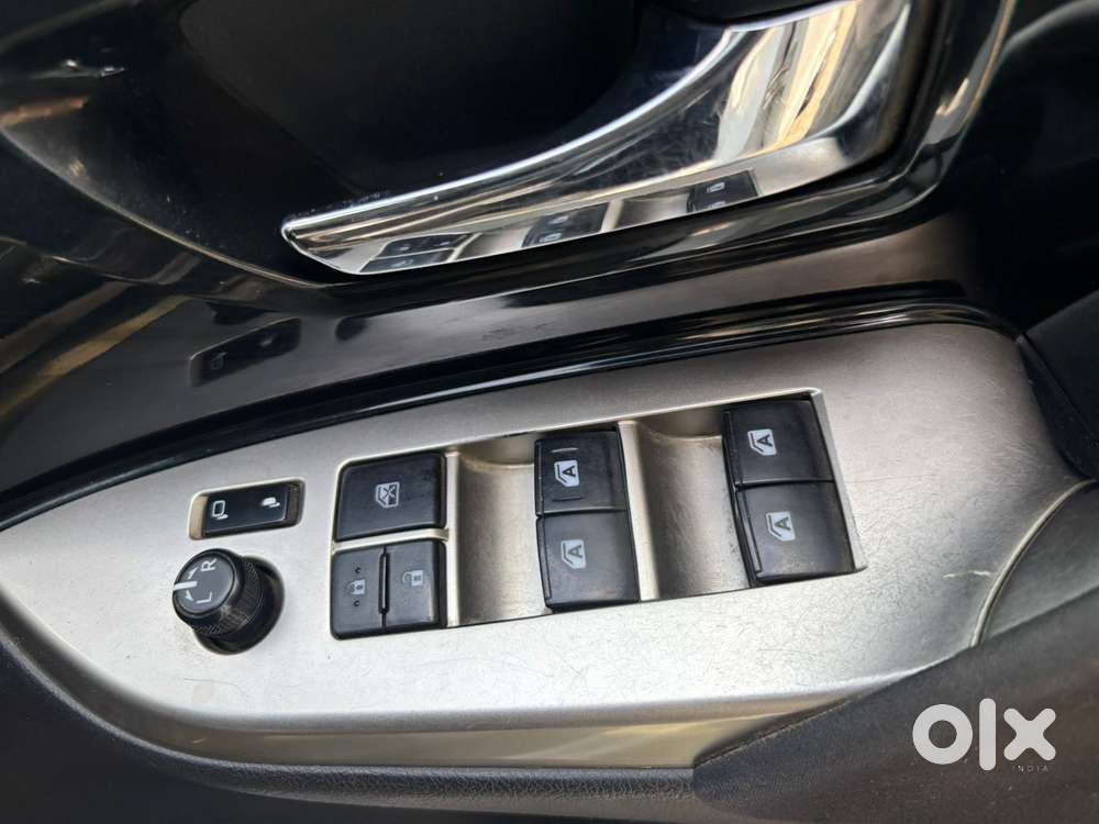 Toyota Innova Crysta 2.4 V, 2020, Diesel