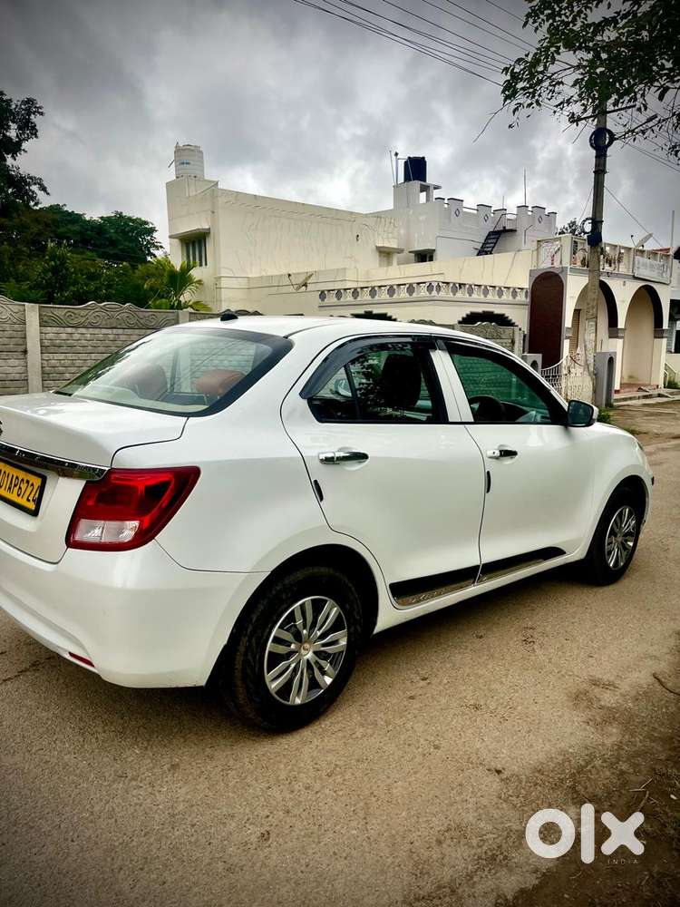 Maruti Suzuki Swift Dzire 1.3 Vxi, 2024, Petrol
