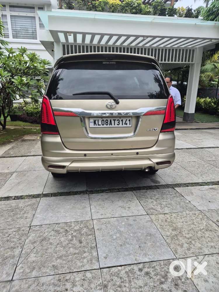 Toyota Innova Vx 8 2010 Diesel