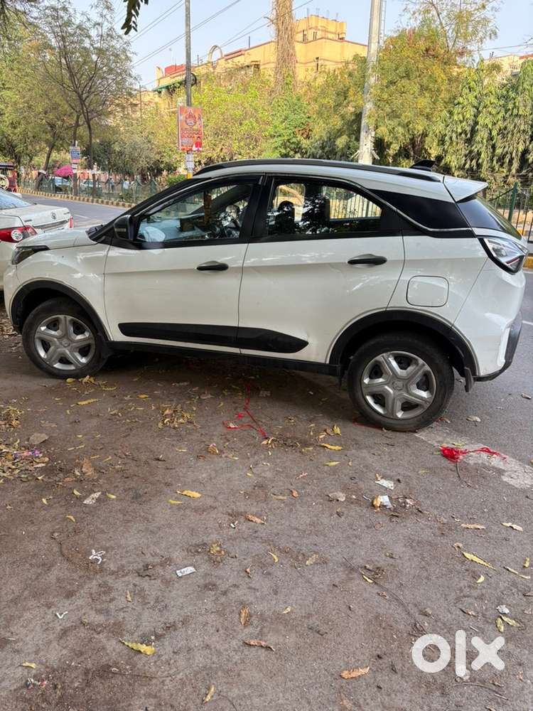 Tata Nexon 2023 Petrol Xm+s Manufacturer Warranty