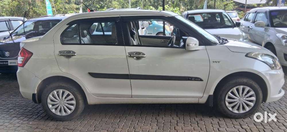 Maruti Suzuki Dzire 1.2 Vxi, 2016, Petrol