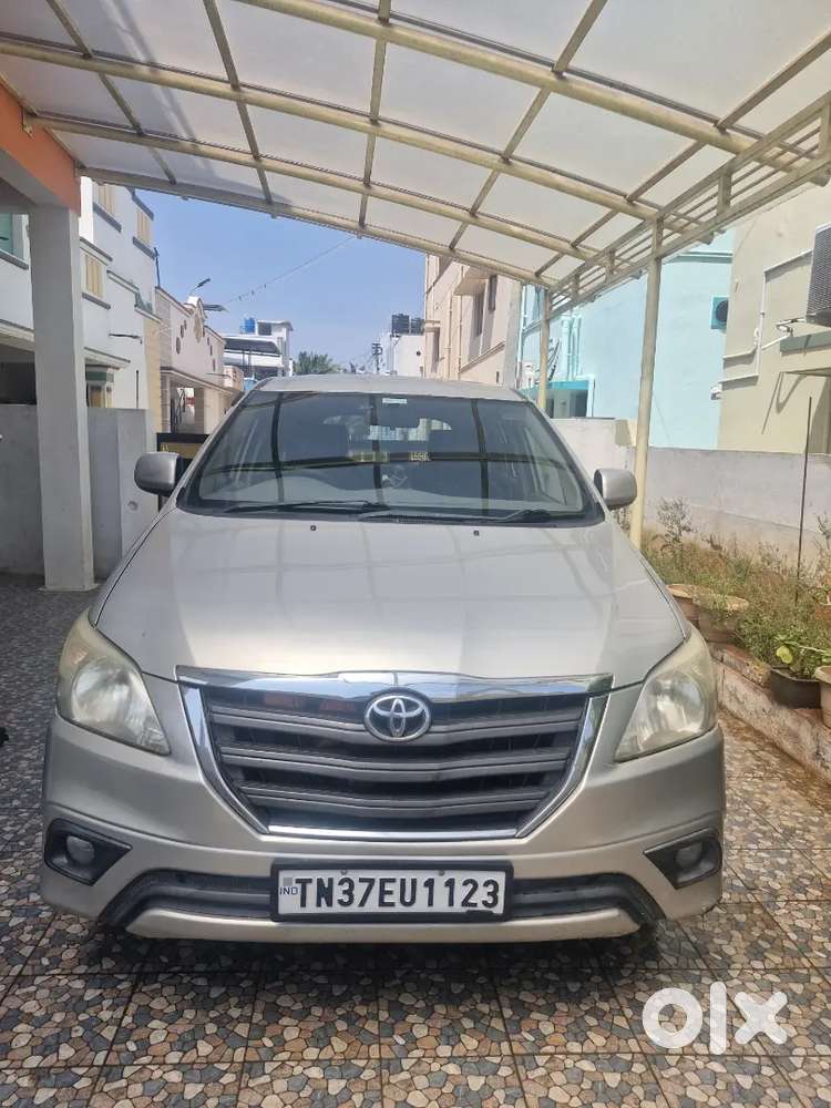 Toyota Innova 2.5 G 2013