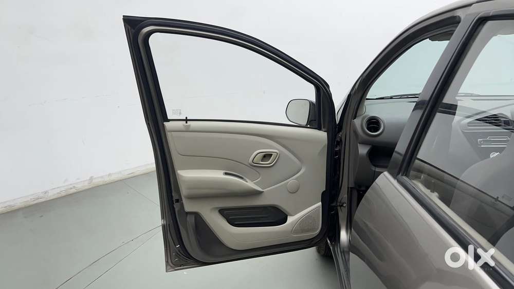 Datsun Redigo T Option, 2017, Petrol