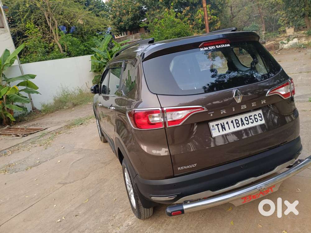 Renault Triber Rxt, 2022, Petrol