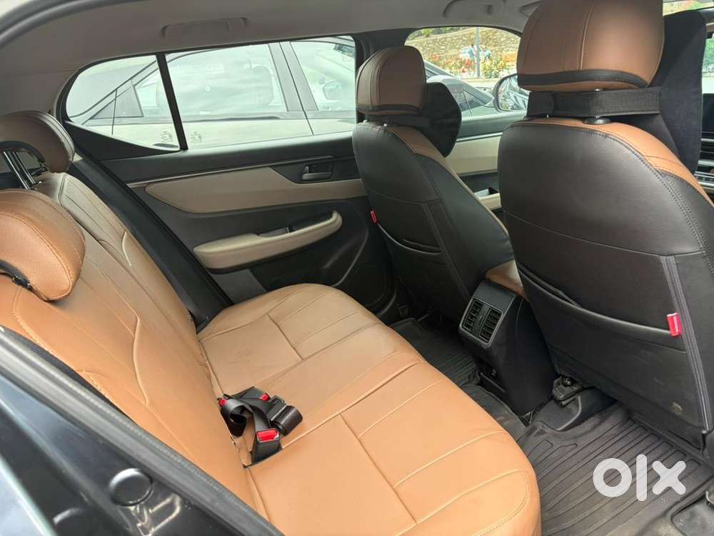 2024 Honda Elevate Automatic Vx