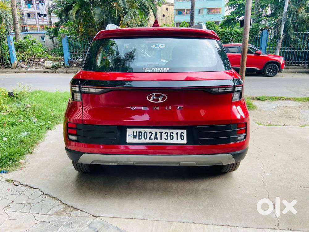 Hyundai Venue 1.2 S (o), 2023, Petrol