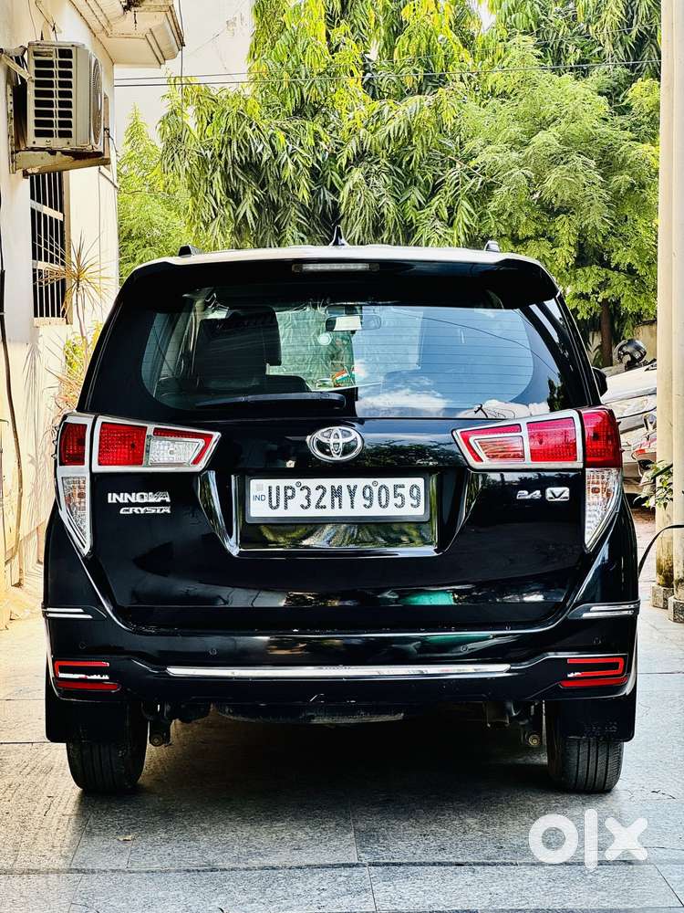 Toyota Innova Crysta 2.4 V 7 Str, 2022, Diesel