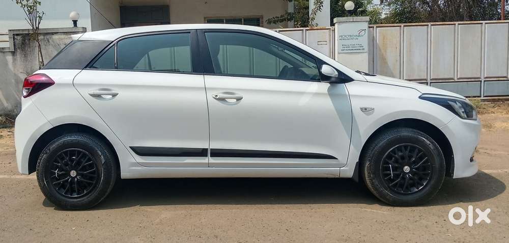 Hyundai I20 Magna 1.2 Mt, 2015, Petrol